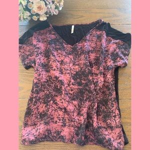 Bjewel Pink And Black Top V-Neck💗🖤